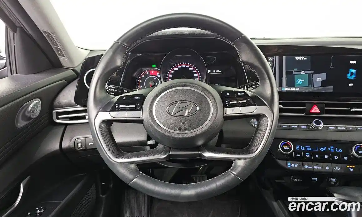 Hyundai Avante 2021 1.6 Автомат в Москве № 122662, фото 19