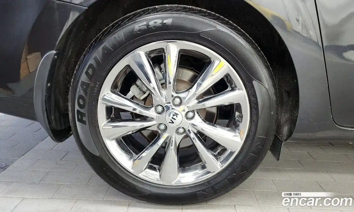 Kia Canival 2020 2.2 Автомат в Москве № 124328, фото 13