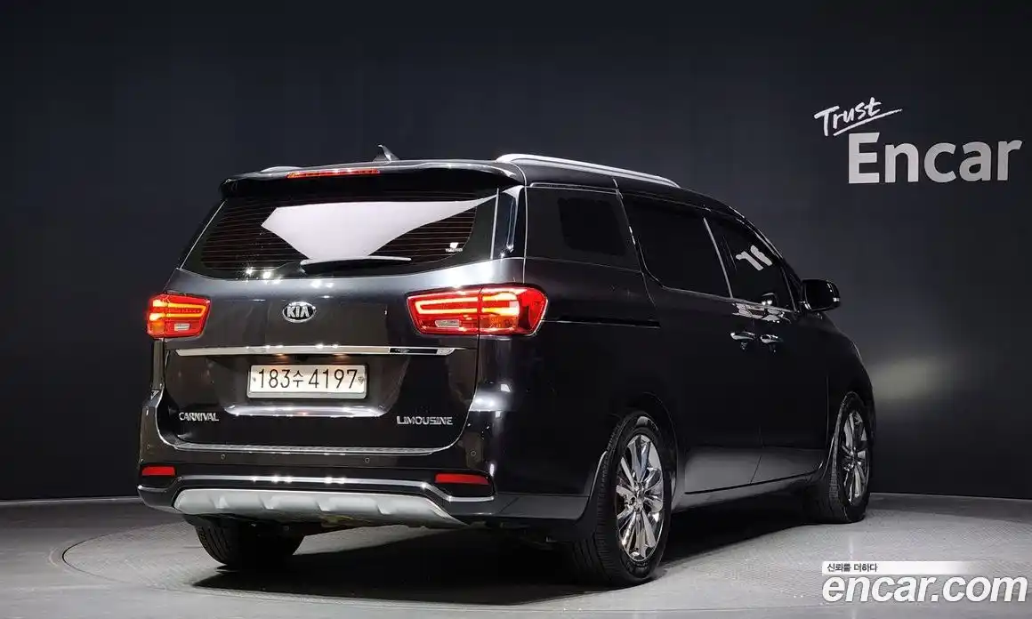 Kia Canival 2020 2.2 Автомат в Москве № 124328, фото 17