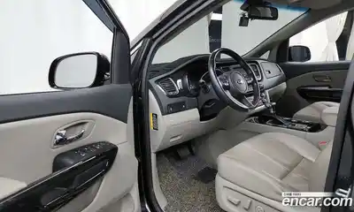 Kia Canival 2020 2.2 Автомат в Москве № 124328, миниатюра 10