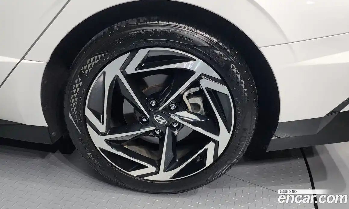 Hyundai Sonata 2024 2.0 Автомат в Москве № 124653, фото 7