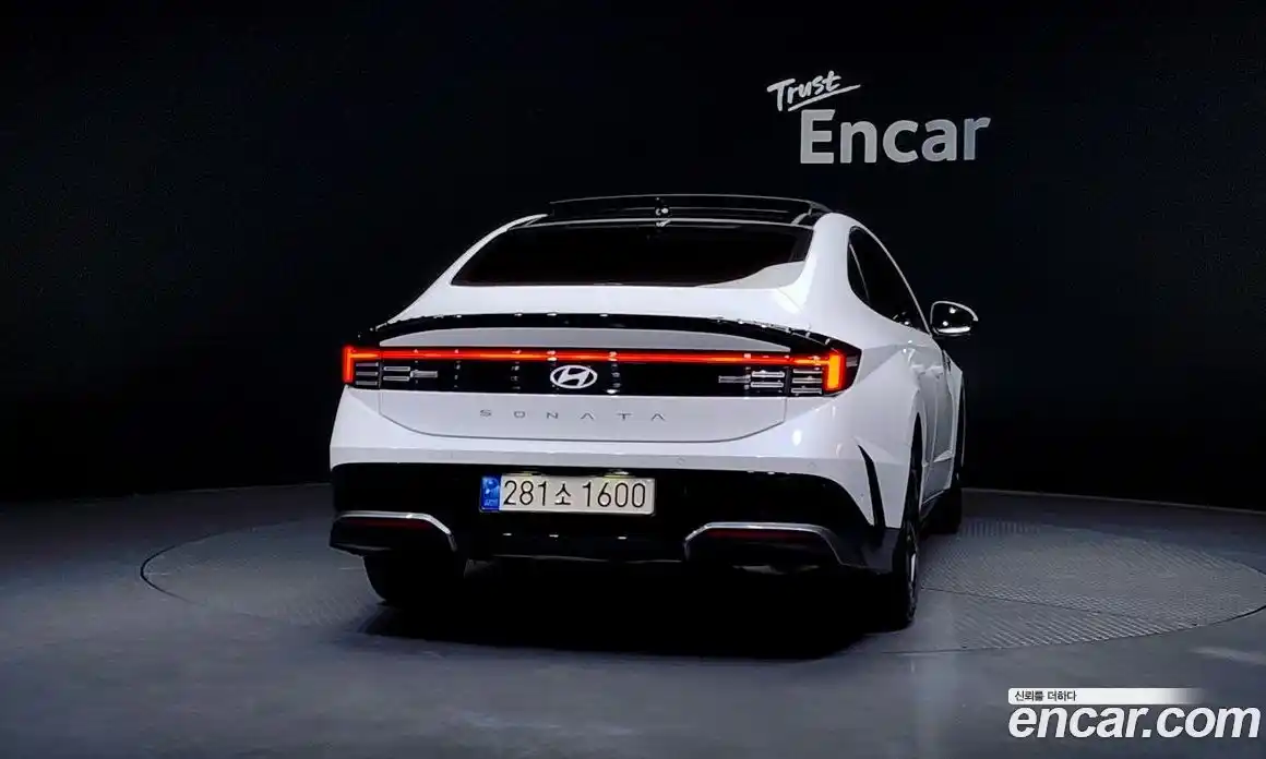 Hyundai Sonata 2024 2.0 Автомат в Москве № 124653, фото 10