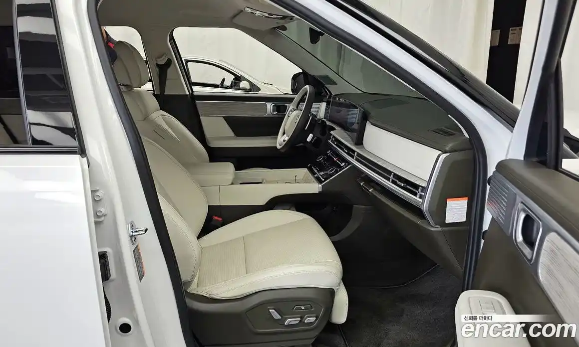 Hyundai Santa Fe 2024 1.6 Автомат в Москве № 125002, фото 19