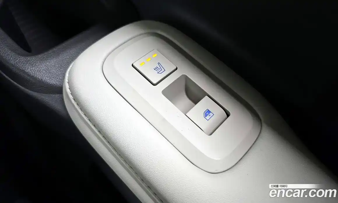 Hyundai Santa Fe 2024 1.6 Автомат в Москве № 125212, фото 14