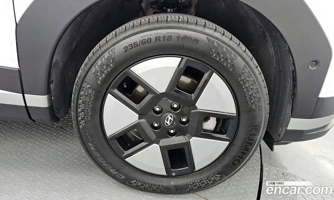 Hyundai Santa Fe 2024 1.6 Автомат в Москве № 125212, фото 17