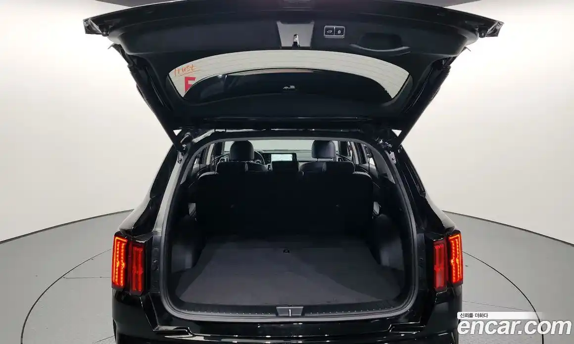 Kia Sorento 2023 2.5 Автомат в Москве № 127766, фото 3