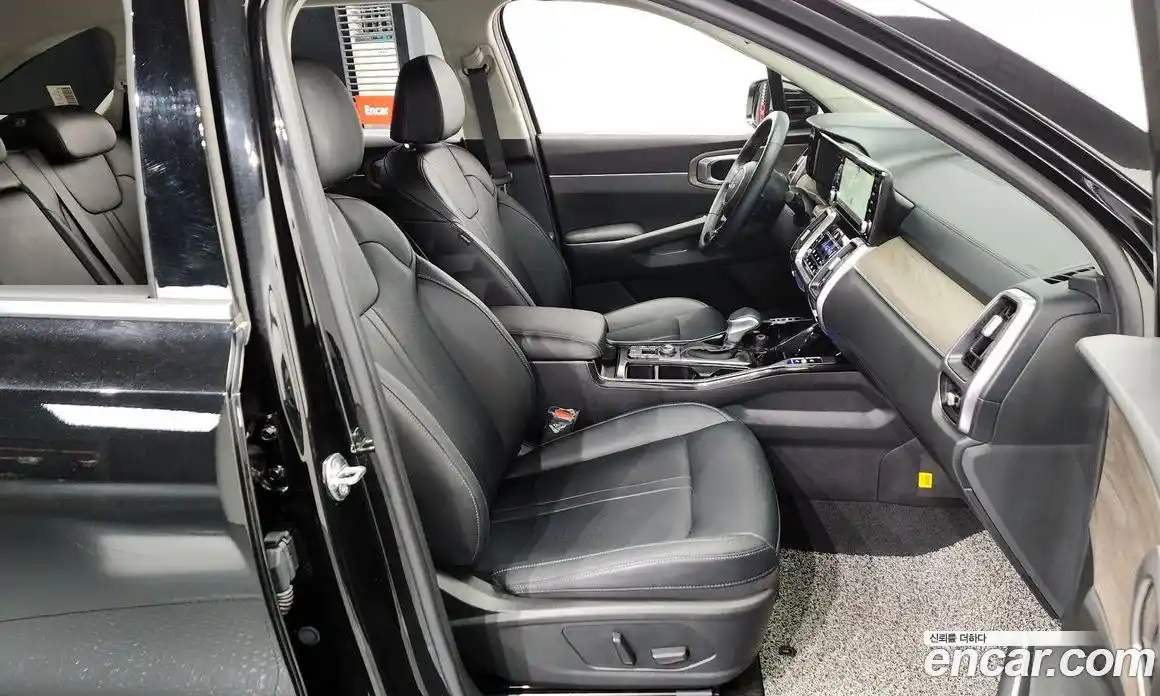 Kia Sorento 2023 2.5 Автомат в Москве № 127766, фото 7