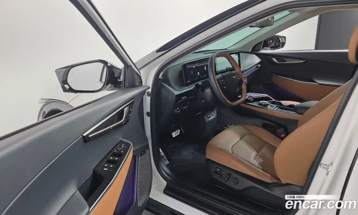 Kia EV6 2025 0.1 Автомат в Москве № 128270, фото 10