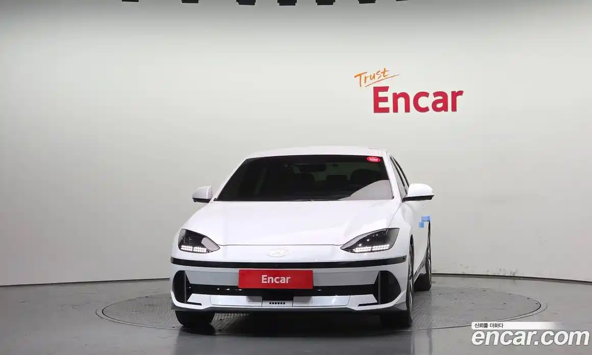 Hyundai Ioniq 6 2023 0.1 Автомат в Москве № 130517, фото 3