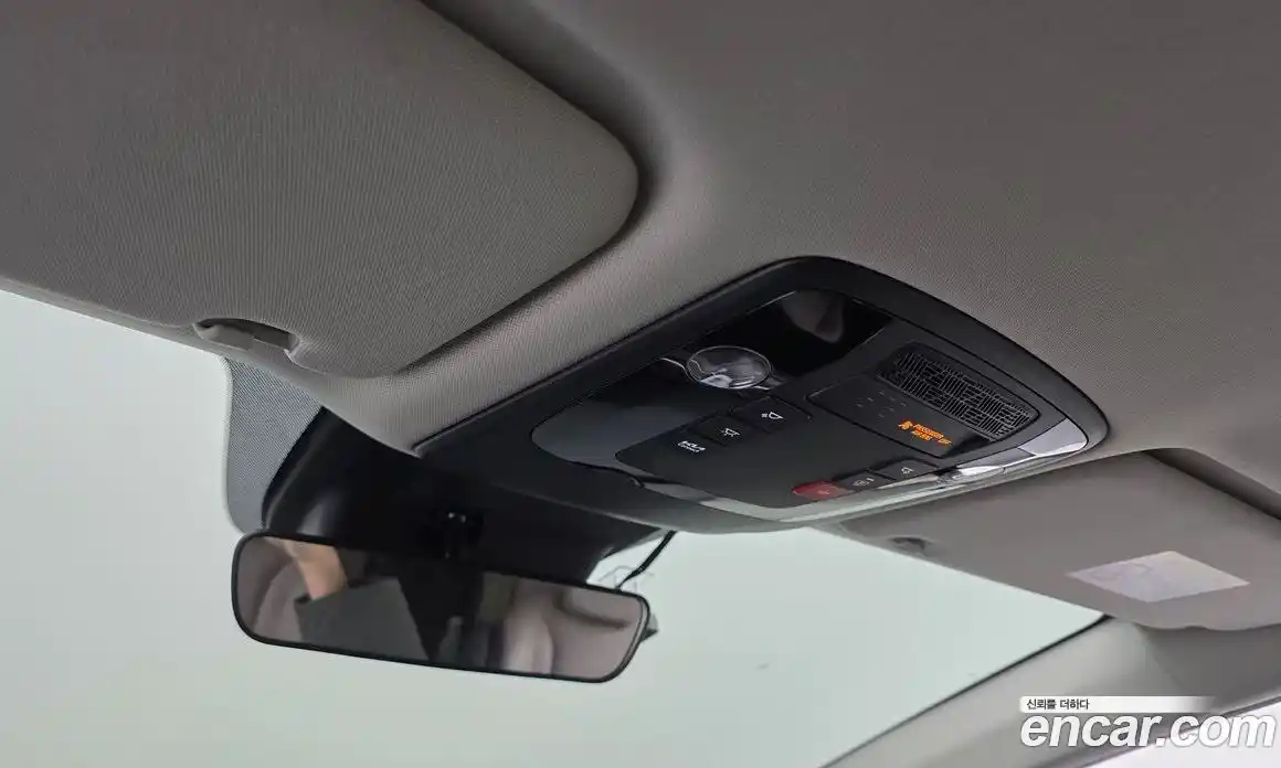 Kia Canival 2024 2.2 Автомат в Москве № 133538, фото 17