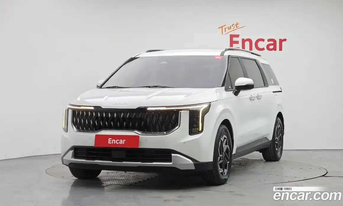 Kia Canival 2024 2.2 Автомат в Москве № 133538, фото 3