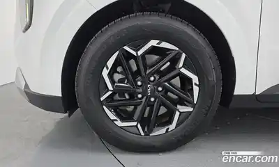 Kia Canival 2024 2.2 Автомат в Москве № 133538, миниатюра 6