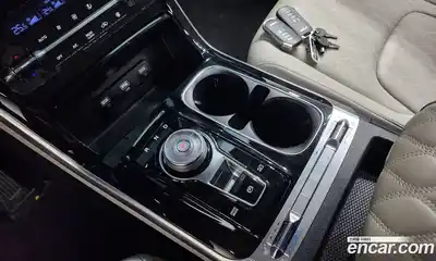 Kia Canival 2023 2.2 Автомат в Москве № 133646, миниатюра 9