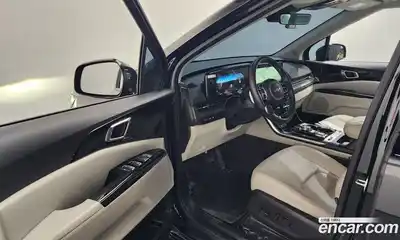 Kia Canival 2023 2.2 Автомат в Москве № 133646, миниатюра 10