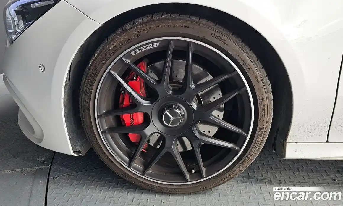 Mercedes-Benz CLA-Class 2023 2.0 Автомат в Москве № 142125, фото 5