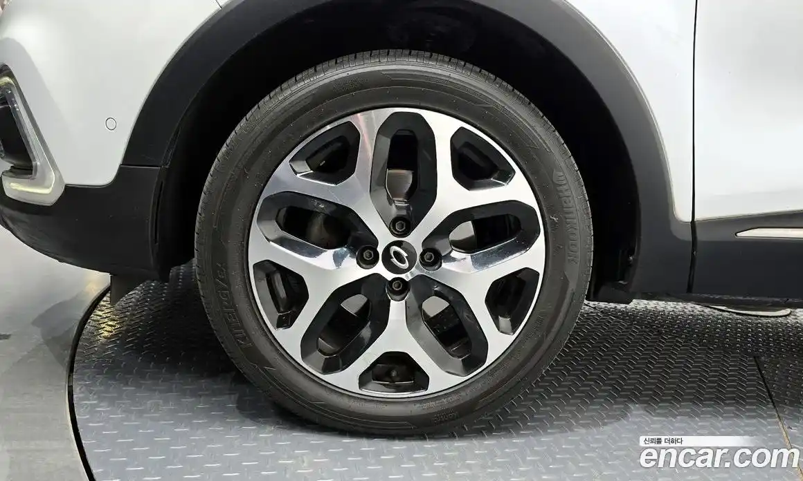 Renault QM3 2018 1.5 Автомат в Москве № 147009, фото 4