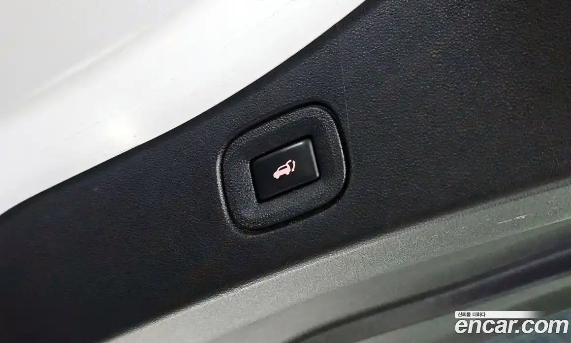 Renault QM6 2020 2.0 Автомат в Москве № 148115, фото 18