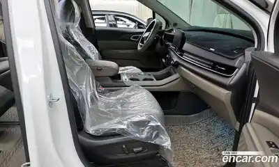 Kia Canival 2025 2.2 Автомат в Москве № 15018, миниатюра 5