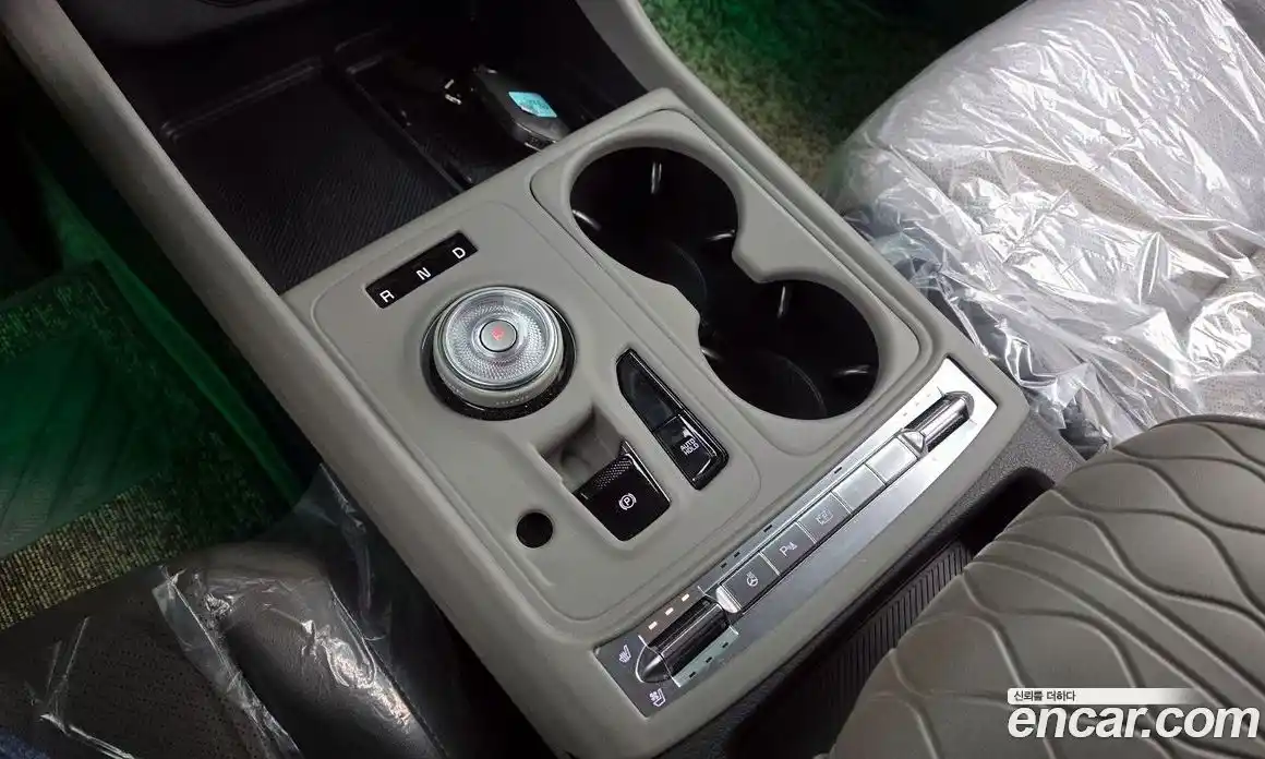 Kia Canival 2025 2.2 Автомат в Москве № 15018, фото 8