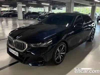 BMW 5-Series 2025 2.0 Автомат в Москве № 153151, миниатюра 2