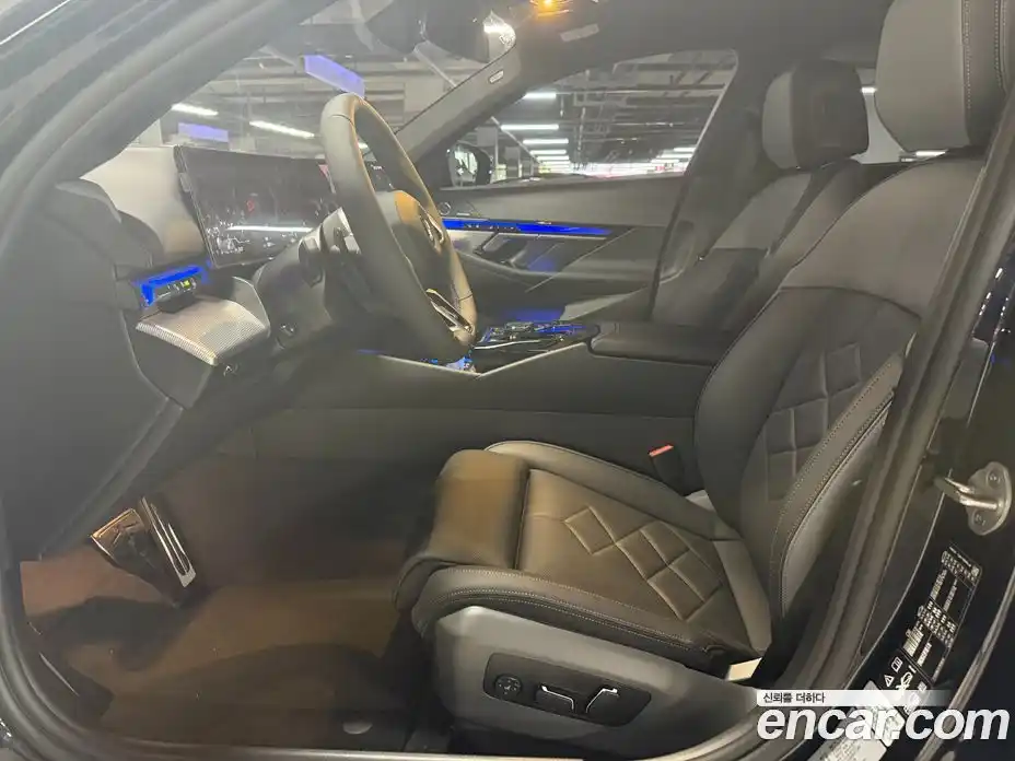 BMW 5-Series 2025 2.0 Автомат в Москве № 153151, фото 7