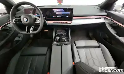 BMW 5-Series 2025 2.0 Автомат в Москве № 153388, миниатюра 11