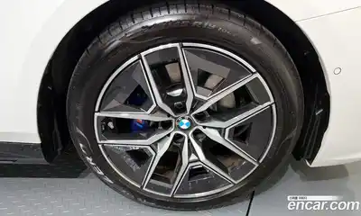 BMW 5-Series 2025 2.0 Автомат в Москве № 153388, миниатюра 9