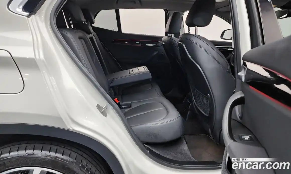 BMW X2 (F39) 2022 2.0 Автомат в Москве № 154994, фото 13