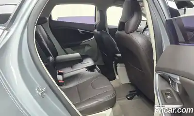 Volvo V40 2015 1.6 Автомат в Москве № 156336, миниатюра 8