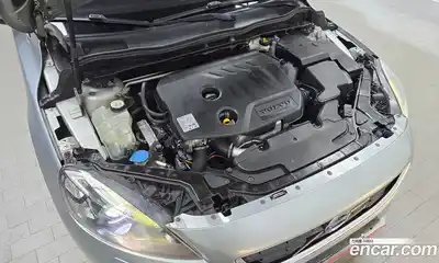 Volvo V40 2015 1.6 Автомат в Москве № 156336, миниатюра 10