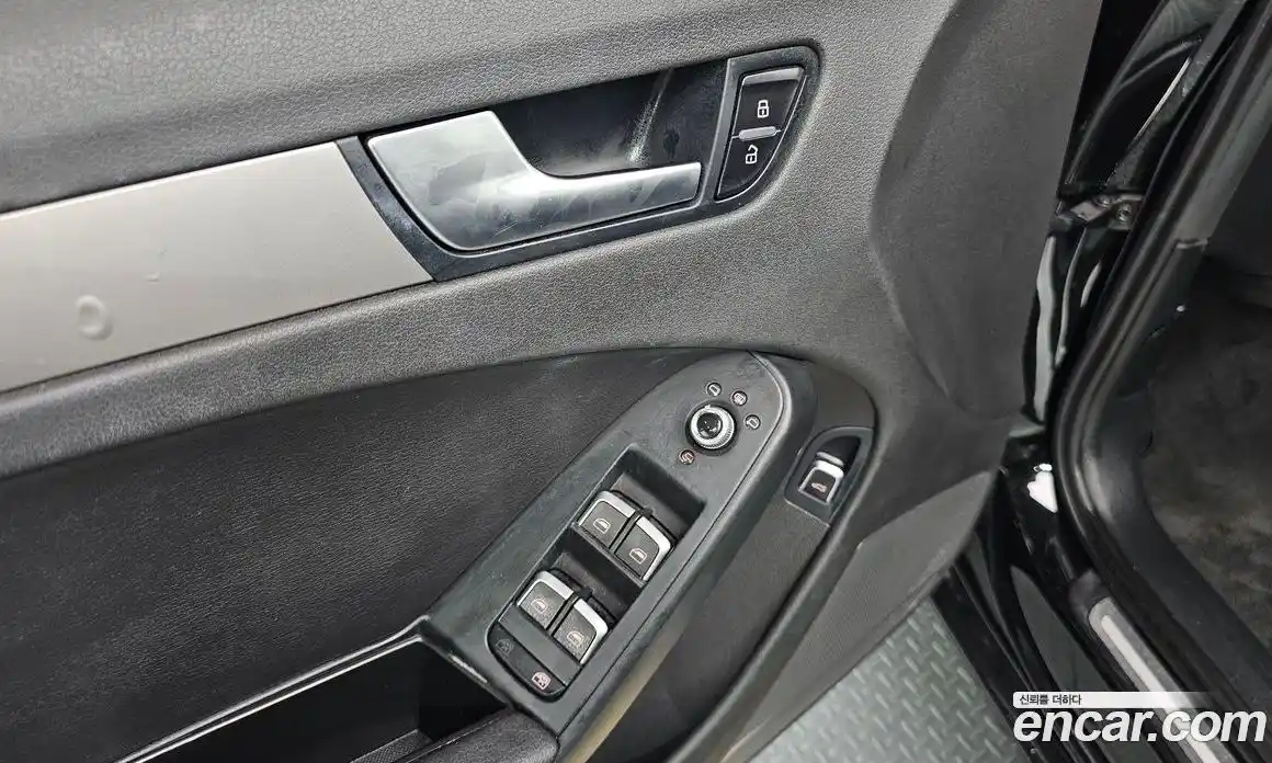 Audi A4 2015 2.0 Автомат в Москве № 157898, фото 12