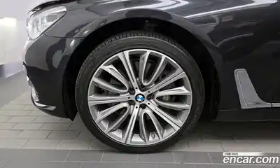 BMW 7-Series 2016 4.4 Автомат в Москве № 159311, миниатюра 5