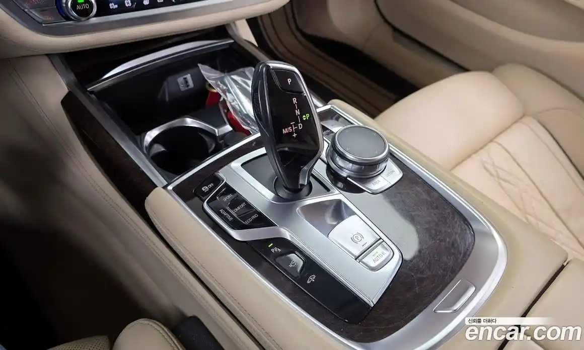 BMW 7-Series 2016 4.4 Автомат в Москве № 159311, фото 9