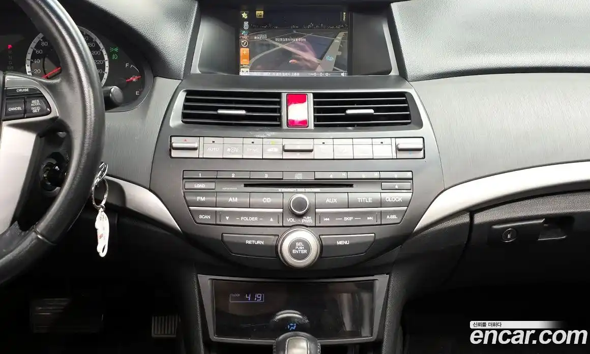 Honda Accord 2011 2.4 Автомат в Москве № 160409, фото 16