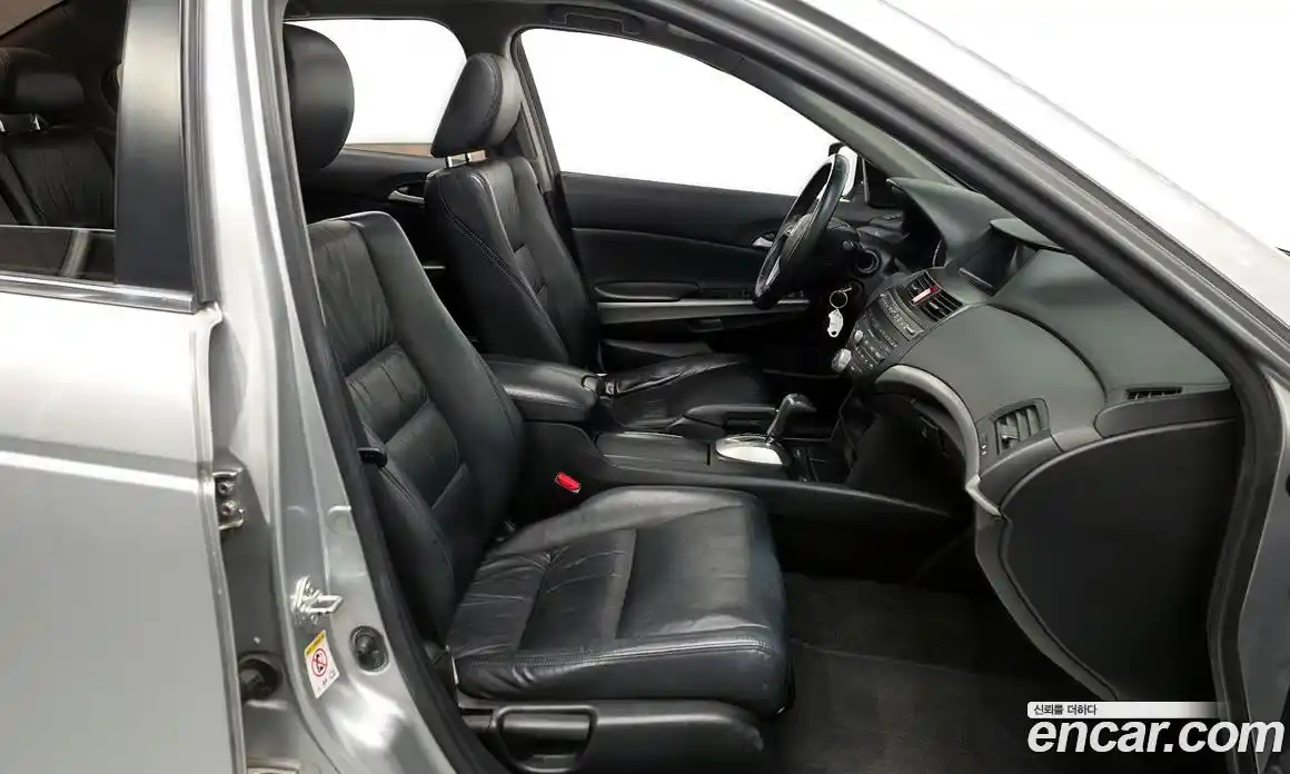 Honda Accord 2011 2.4 Автомат в Москве № 160409, фото 17