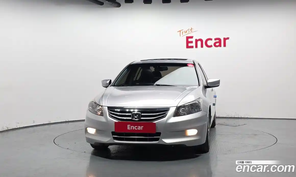 Honda Accord 2011 2.4 Автомат в Москве № 160409, фото 3