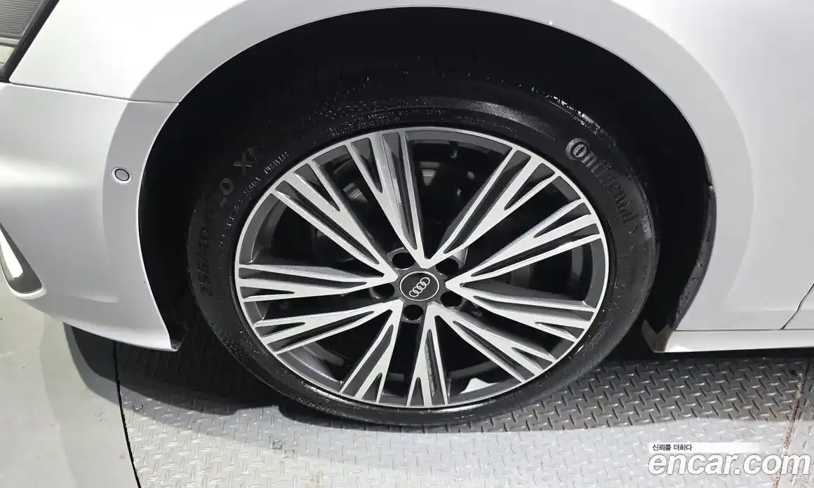 Audi A6 2023 2.0 Автомат в Москве № 162520, фото 8