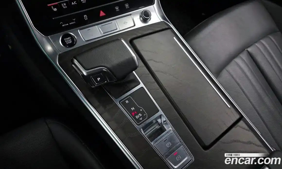 Audi A6 2023 2.0 Автомат в Москве № 162555, фото 3