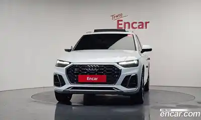 Audi Q5 2023 2.0 Автомат в Москве № 162864, миниатюра 3