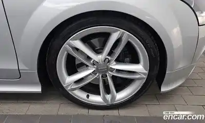 Audi TTS 2011 2.0 Автомат в Москве № 163352, миниатюра 10