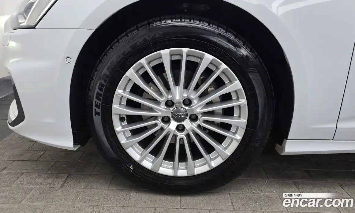 Audi A6 2020 2.0 Автомат в Москве № 163478, фото 11