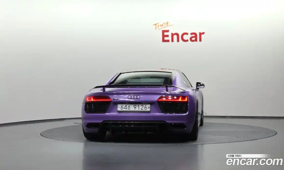 Audi R8 2017 5.2 Автомат в Москве № 163645, фото 4