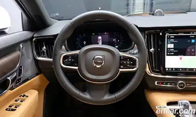 Volvo S90 2024 2.0 Автомат в Москве № 164316, миниатюра 11