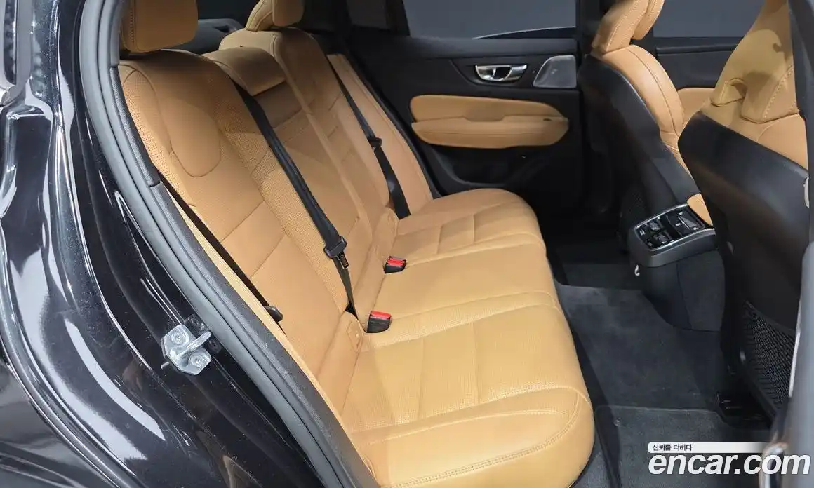 Volvo S60 2020 2.0 Автомат в Москве № 164608, фото 12