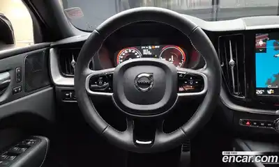 Volvo XC60 2021 2.0 Автомат в Москве № 164721, миниатюра 12