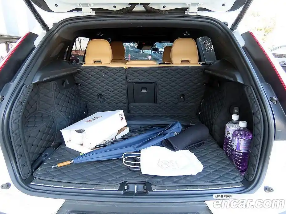 Volvo XC40 2022 2.0 Автомат в Москве № 164788, фото 18