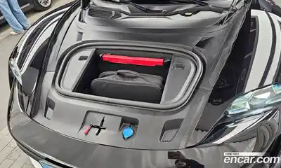 Porsche Taycan 2024 0.1 Автомат в Москве № 165131, миниатюра 4