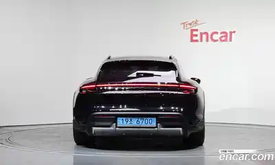 Porsche Taycan 2024 0.1 Автомат в Москве № 165131, миниатюра 5