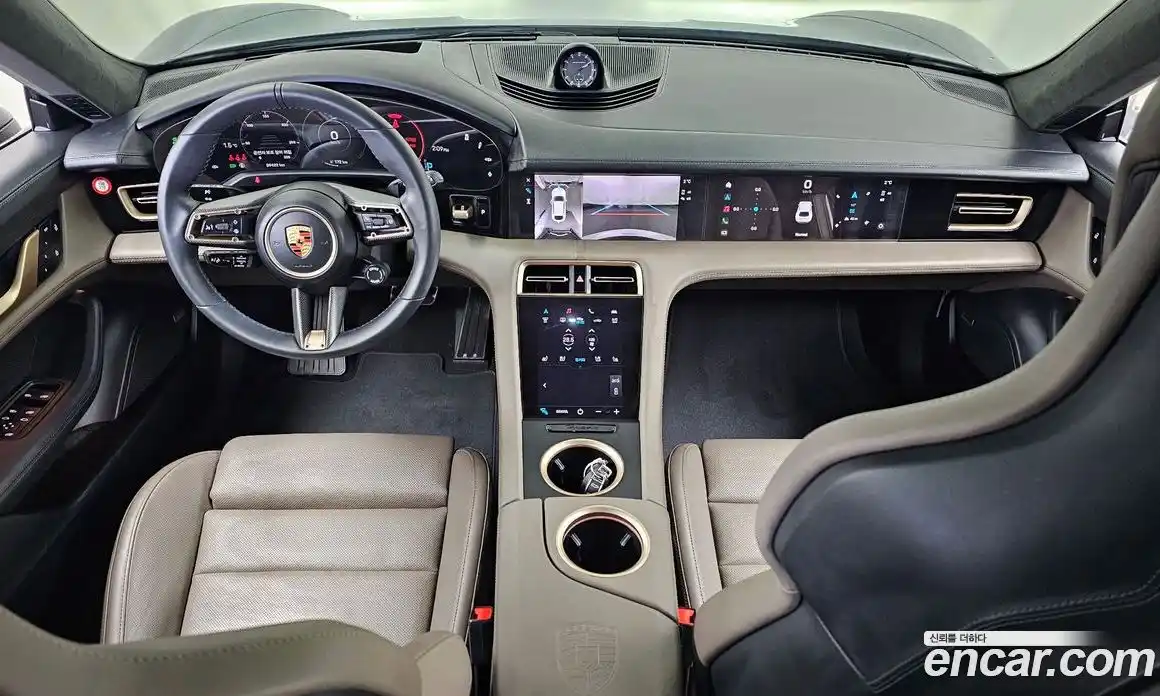 Porsche Taycan 2024 0.1 Автомат в Москве № 165131, фото 8