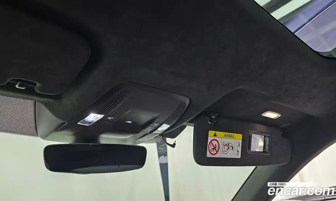 Porsche Taycan 2024 0.1 Автомат в Москве № 165131, фото 10